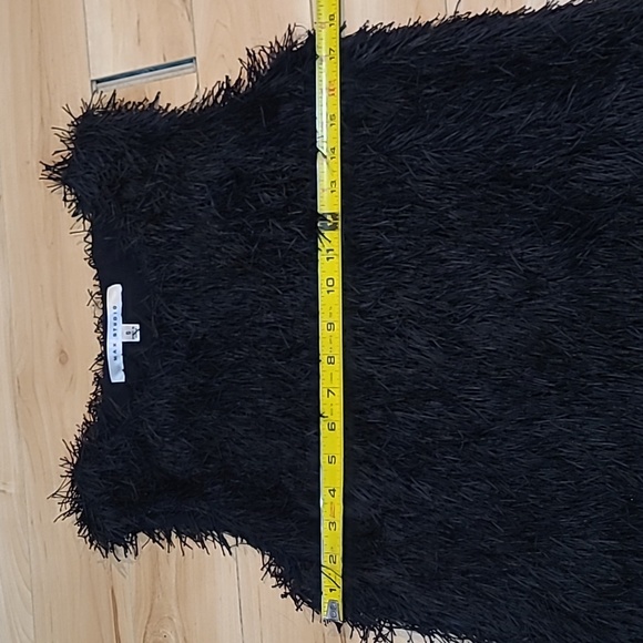 Max Studio women's small black sleeveless top - Picture 7 of 7